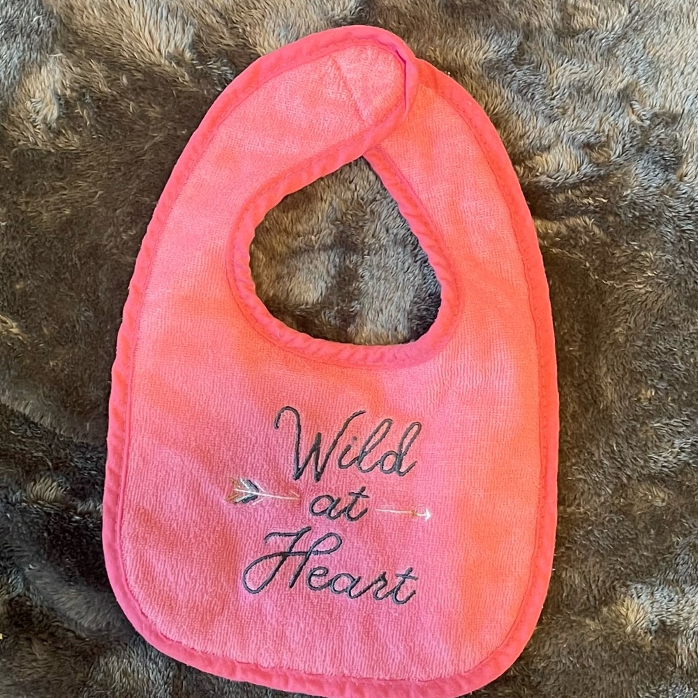 Wild At Heart bib